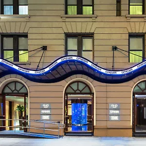 Dream Midtown, By Hyatt **** Nowy Jork
